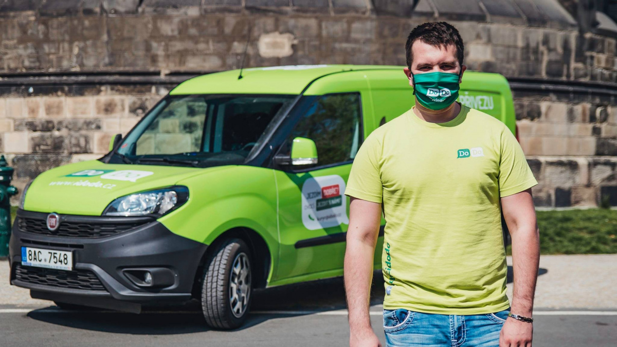Logistický startup DoDo loni rozvezl na 4 miliony zásilek a přiblížil se miliardovému obratu