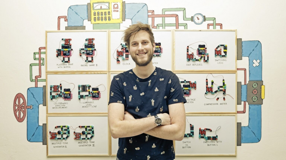 3Dsimo meziročně vyrostlo díky oživení desítky let starých digitronů