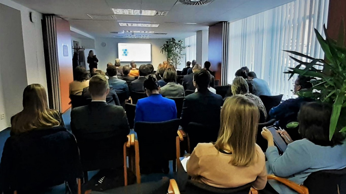 CzechInvest představil ambasádám a zahraničním obchodním komorám aktuální trendy v oblasti zahraničních investic a inovací