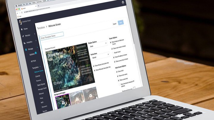 Bring Your Own Meeting (BYOM) od Mersive Technologies. Možnost na dálku se připojit k jakékoliv webové videokonferenční službě