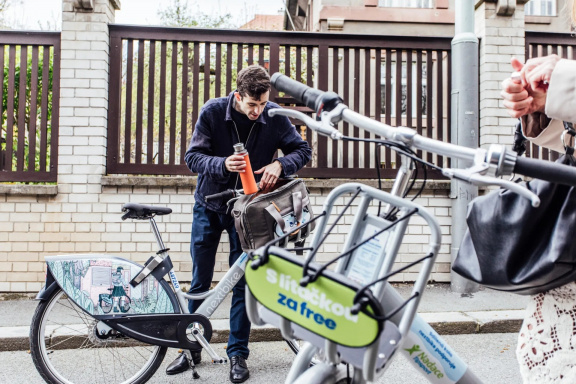 Nextbike zažívá boom. V červnu získal 10 588 nových aktivních uživatelů, vstupuje do Liberce a už působí v 35 českých městech