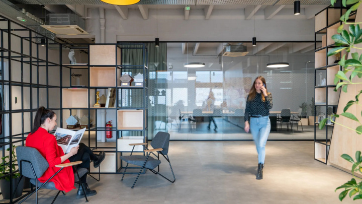 Vysoké náklady ženou e-shopy k fulfillmentu. Brněnská Authentica letos očekává milion vyexpedovaných zásilek